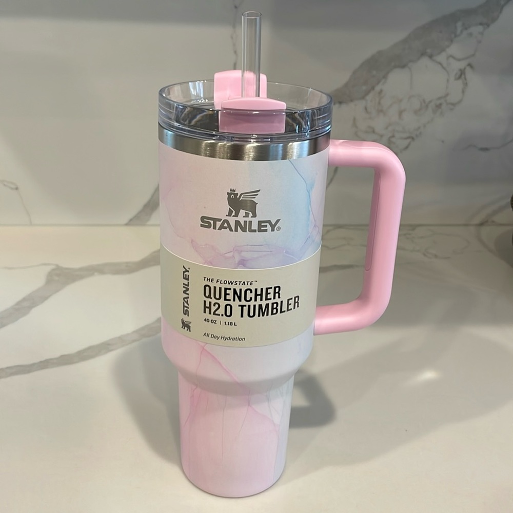 Stanley - TULLE (pink/purple) - 40 oz. Flowstate Quencher H2.0 Tumbler - NWT!